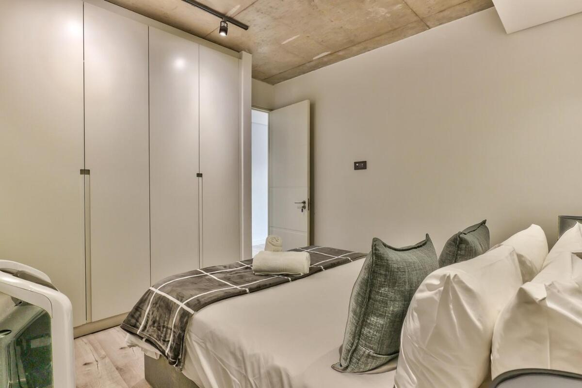 Apartment The Signature Cape Town